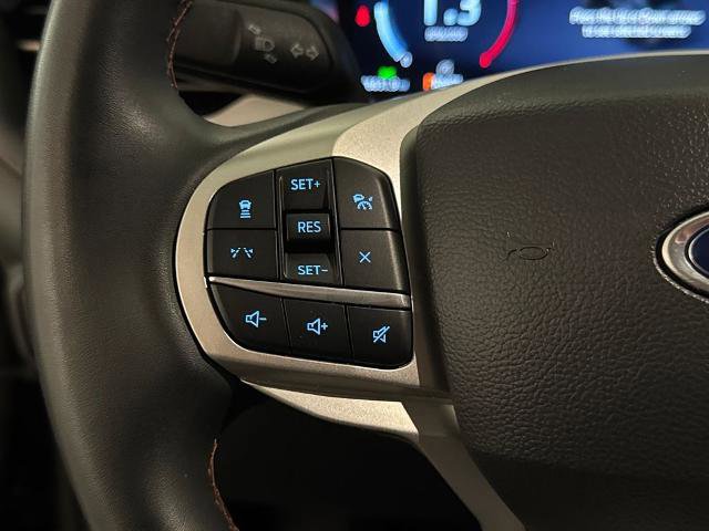 Certified 2025 Ford Explorer Active image 19