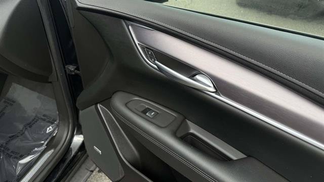 Used 2021 Cadillac XT5 Luxury AWD/4WD image 24