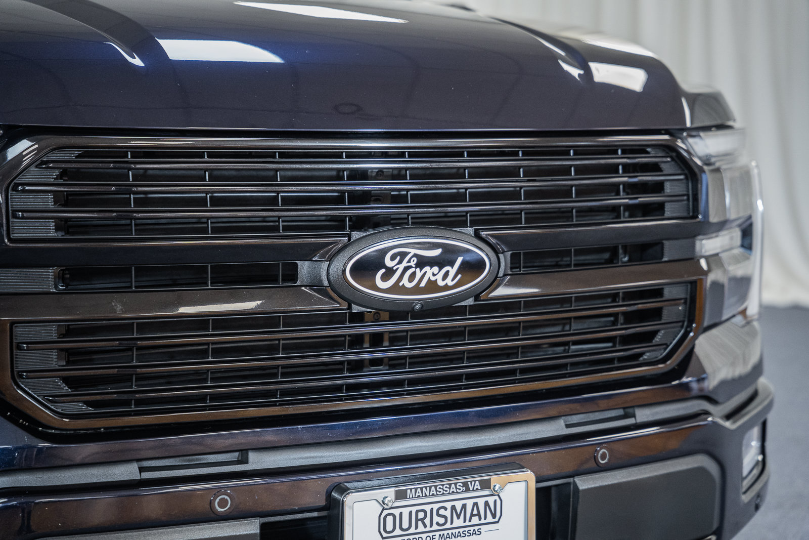Certified 2025 Ford F150 Platinum AWD/4WD image 11