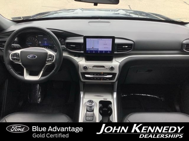 Certified 2023 Ford Explorer XLT w/ Equipment Group 202A AWD/4WD image 18