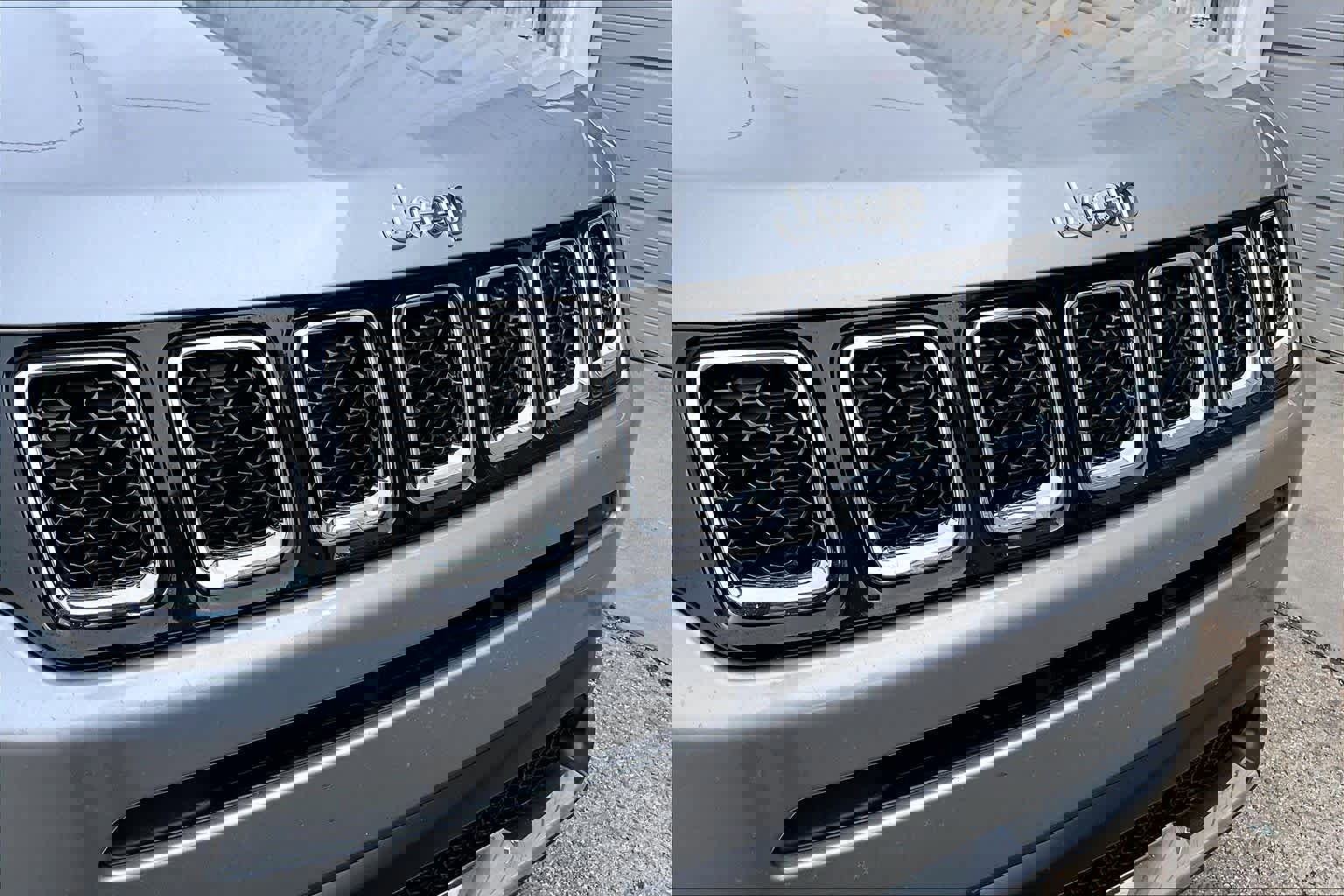 Used 2017 Jeep Compass Limited image 31