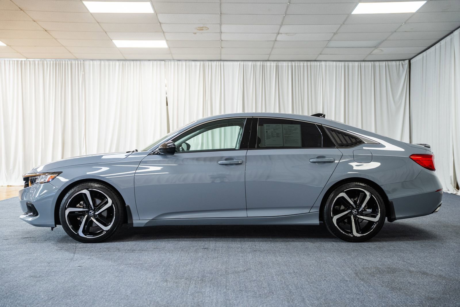 Used 2021 Honda Accord Sport Special Edition image 5