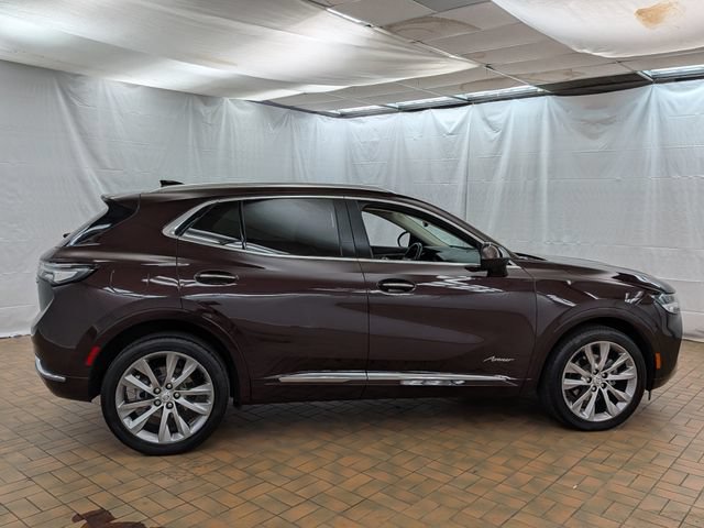 Used 2022 Buick Envision Avenir w/ Safety Package FWD image 8