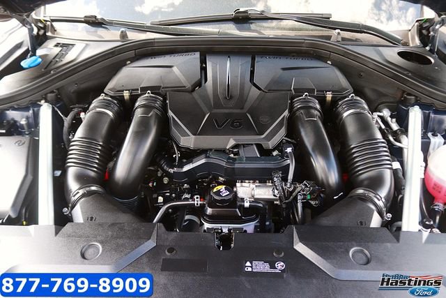Used 2024 Genesis GV70 3.5T Sport w/ Sport Prestige Package AWD/4WD image 30