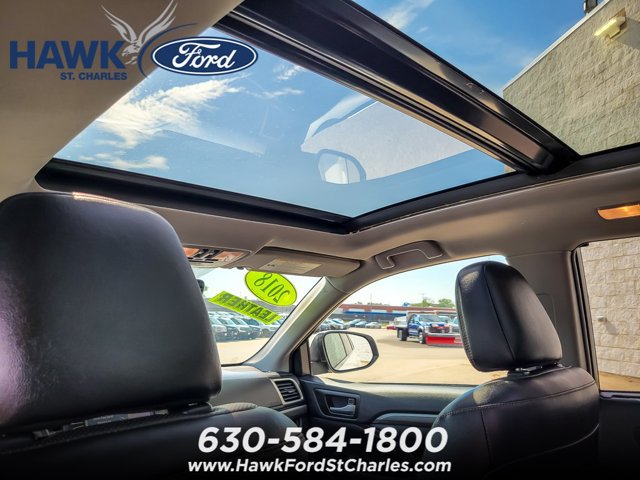 Used 2019 Toyota Highlander Limited Platinum AWD/4WD image 12