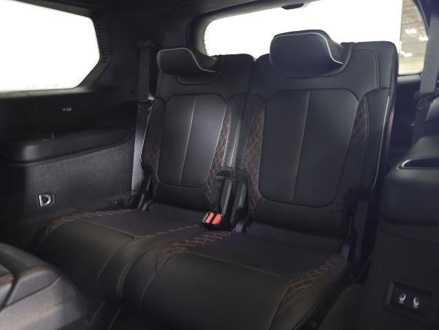 Used 2023 Jeep Grand Cherokee L Summit image 11