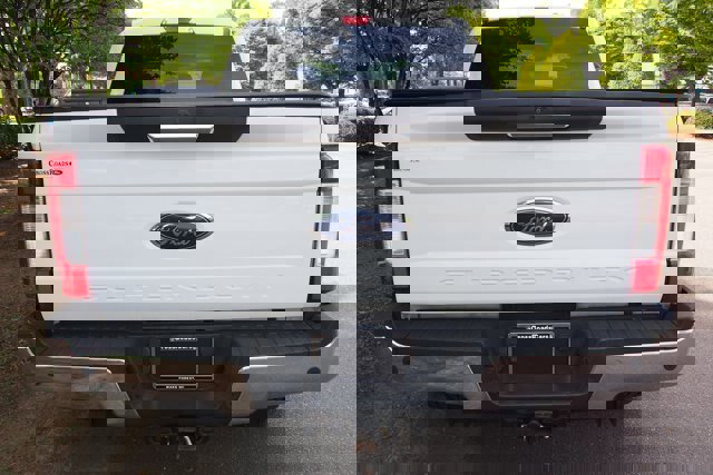 Certified 2017 Ford F250 XLT w/ XLT Premium Package image 4