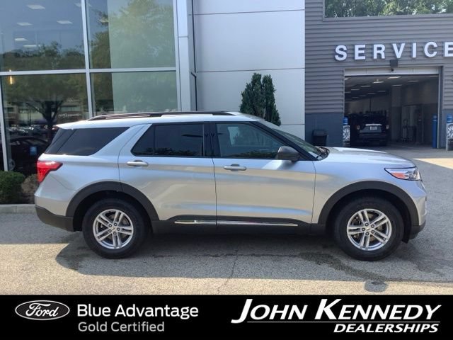 Certified 2023 Ford Explorer XLT AWD/4WD image 2