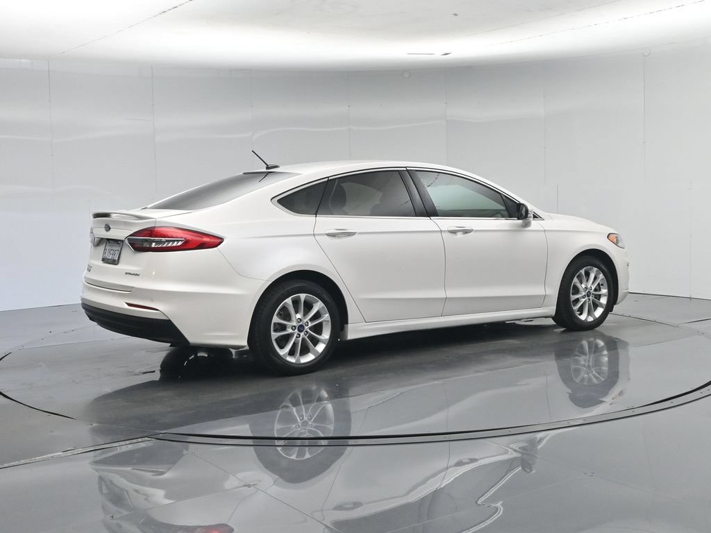 Certified 2019 Ford Fusion Energi Titanium FWD image 30