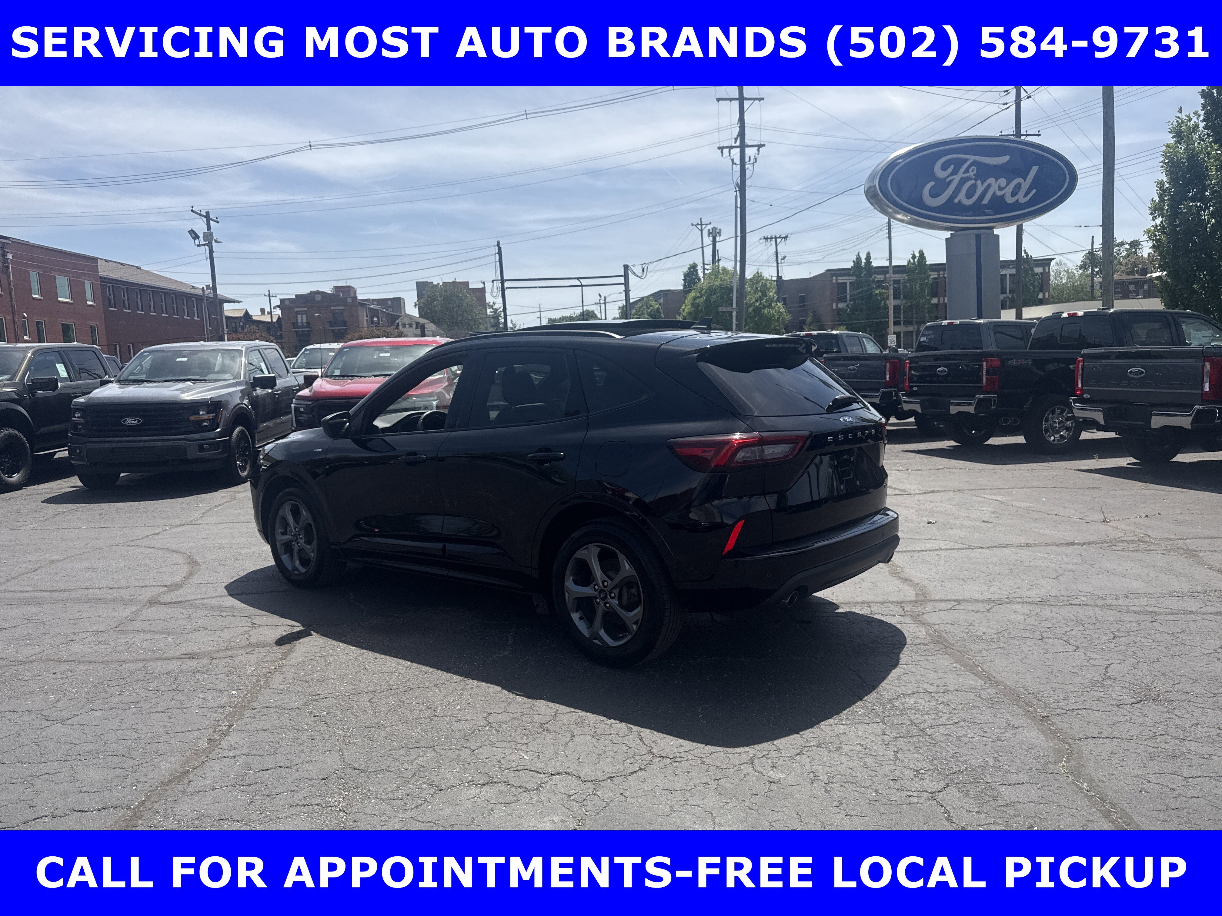Certified 2023 Ford Escape ST-Line w/ Equipment Group 301A FWD image 4
