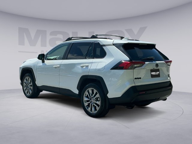 Used 2024 Toyota RAV4 XLE Premium w/ Weather Package AWD/4WD image 3