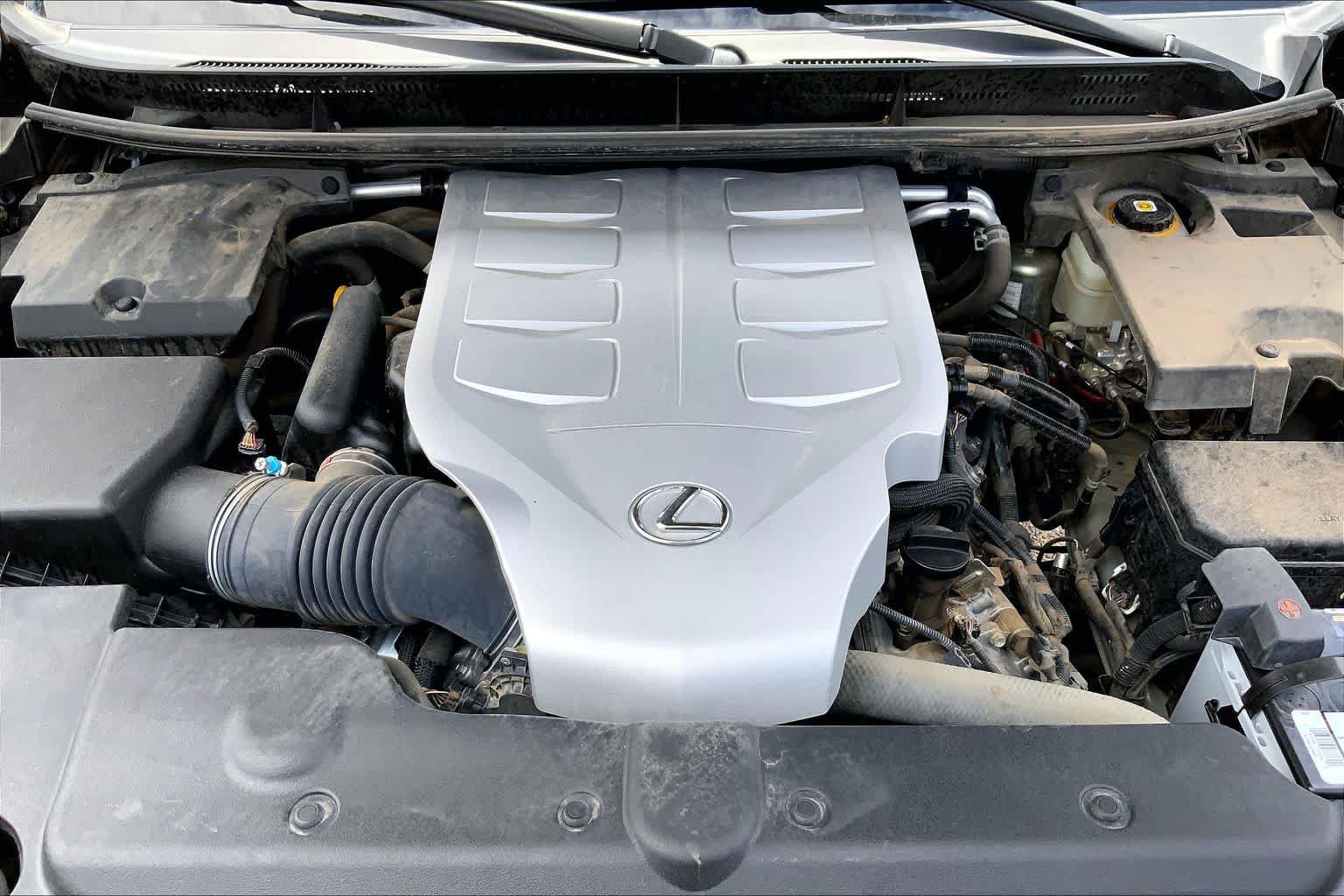 Used 2020 Lexus GX 460 Premium w/ Premium Package AWD/4WD image 32