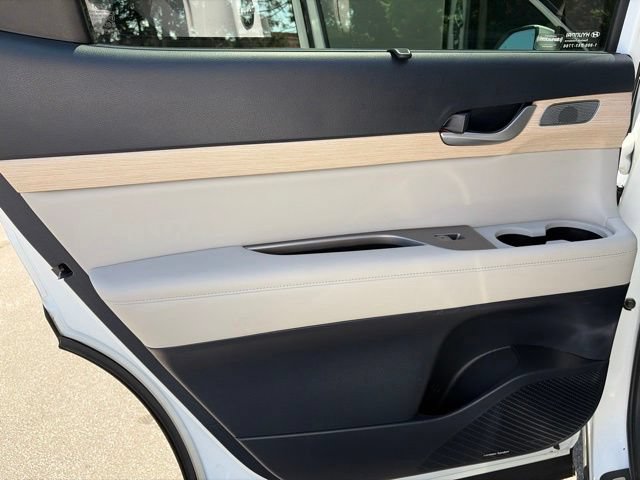 Used 2024 Hyundai Palisade Limited AWD/4WD image 30