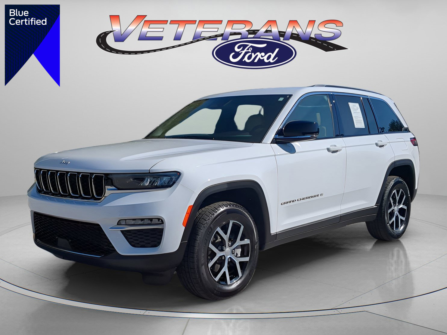 Used 2025 Jeep Grand Cherokee Limited w/ Trailer Tow Package image 1