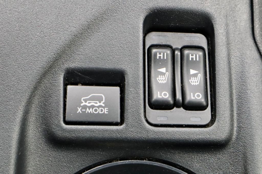 Used 2022 Subaru Crosstrek 2.0i Premium w/ Moonroof Package image 11