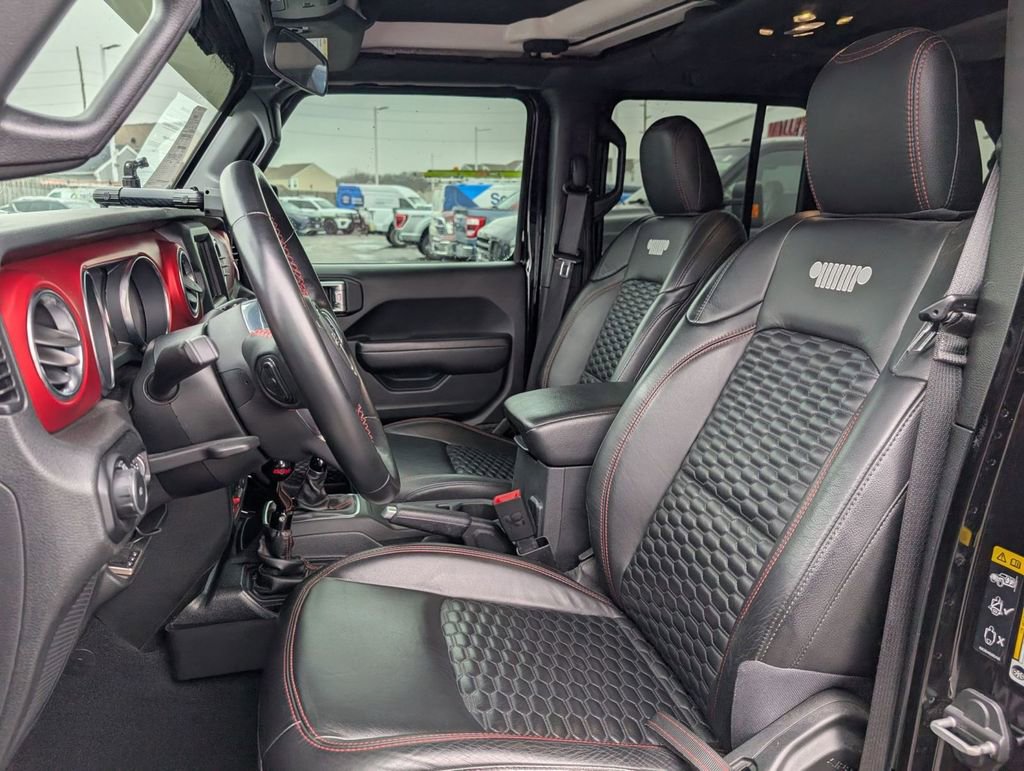 Used 2020 Jeep Wrangler Unlimited Rubicon w/ Steel Bumper Group image 17