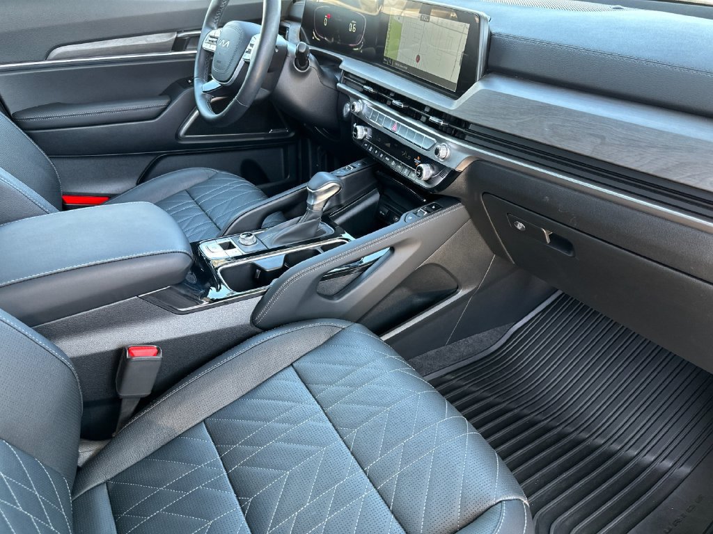 Used 2025 Kia Telluride EX X-Line AWD/4WD image 16
