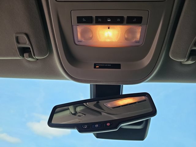 Used 2021 GMC Canyon Denali RWD image 30