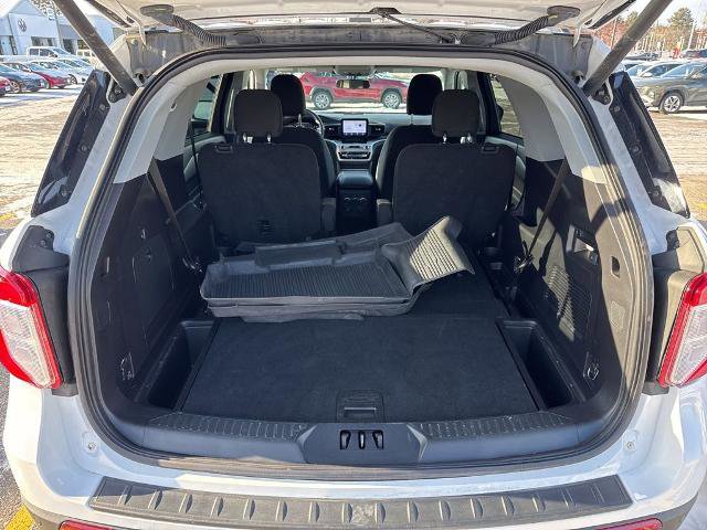 Certified 2021 Ford Explorer XLT w/ Class III Trailer Tow Package image 34