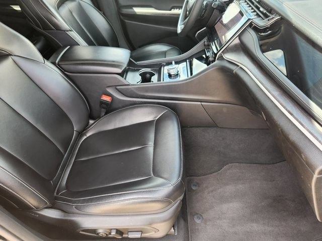 Used 2024 Jeep Grand Cherokee Limited 4xe AWD/4WD image 13