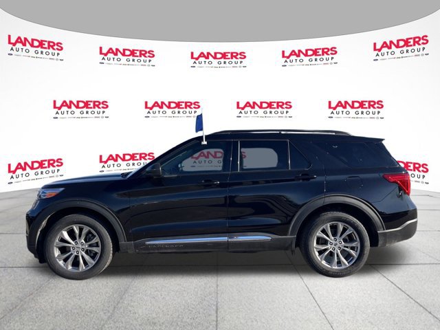 Certified 2021 Ford Explorer XLT w/ Equipment Group 202A image 6