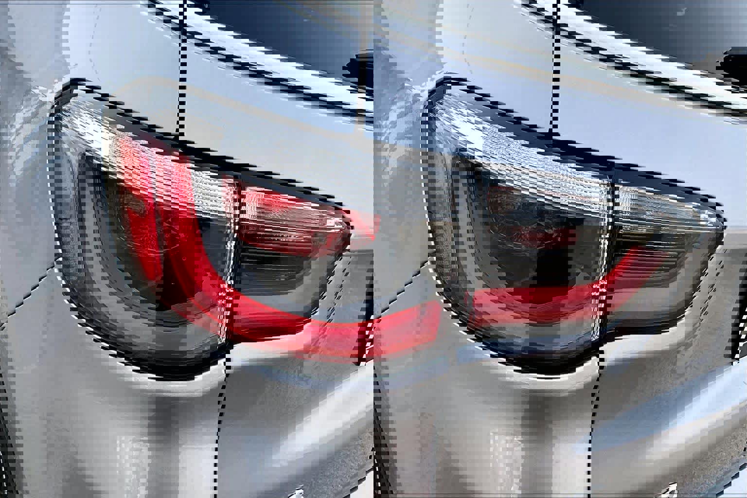 Used 2017 Jeep Compass Limited image 29