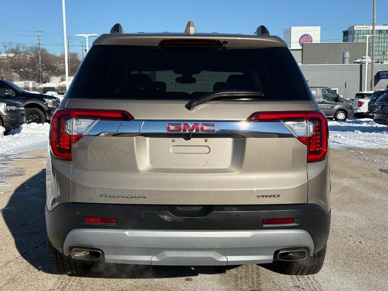 Used 2022 GMC Acadia SLT w/ Technology Package image 5