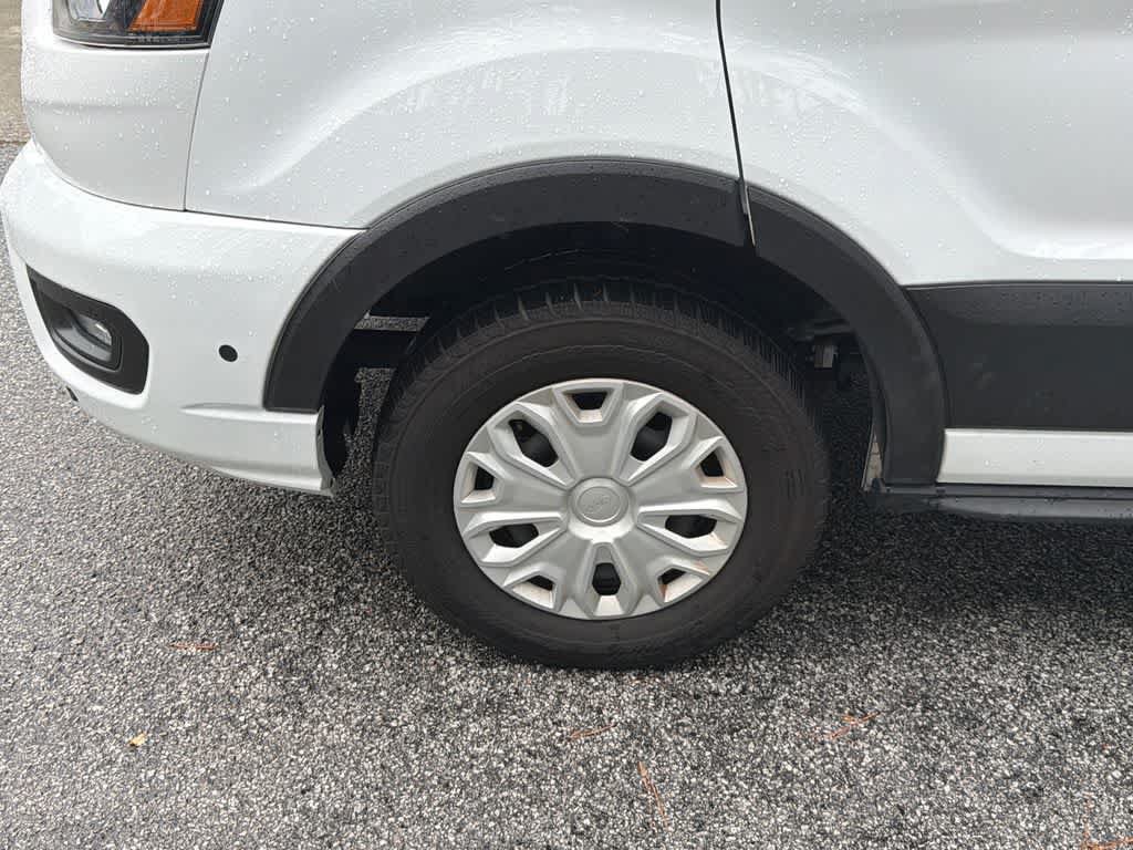 Certified 2024 Ford Transit 350 XLT RWD image 9