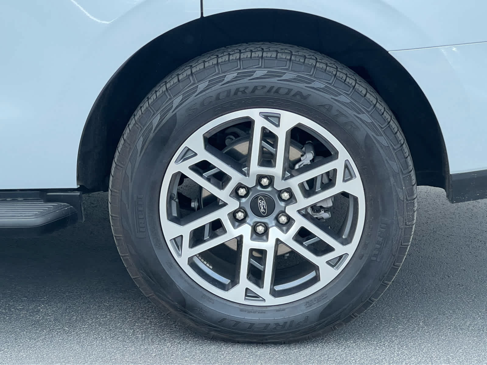 Certified 2025 Ford Expedition Active AWD/4WD image 14