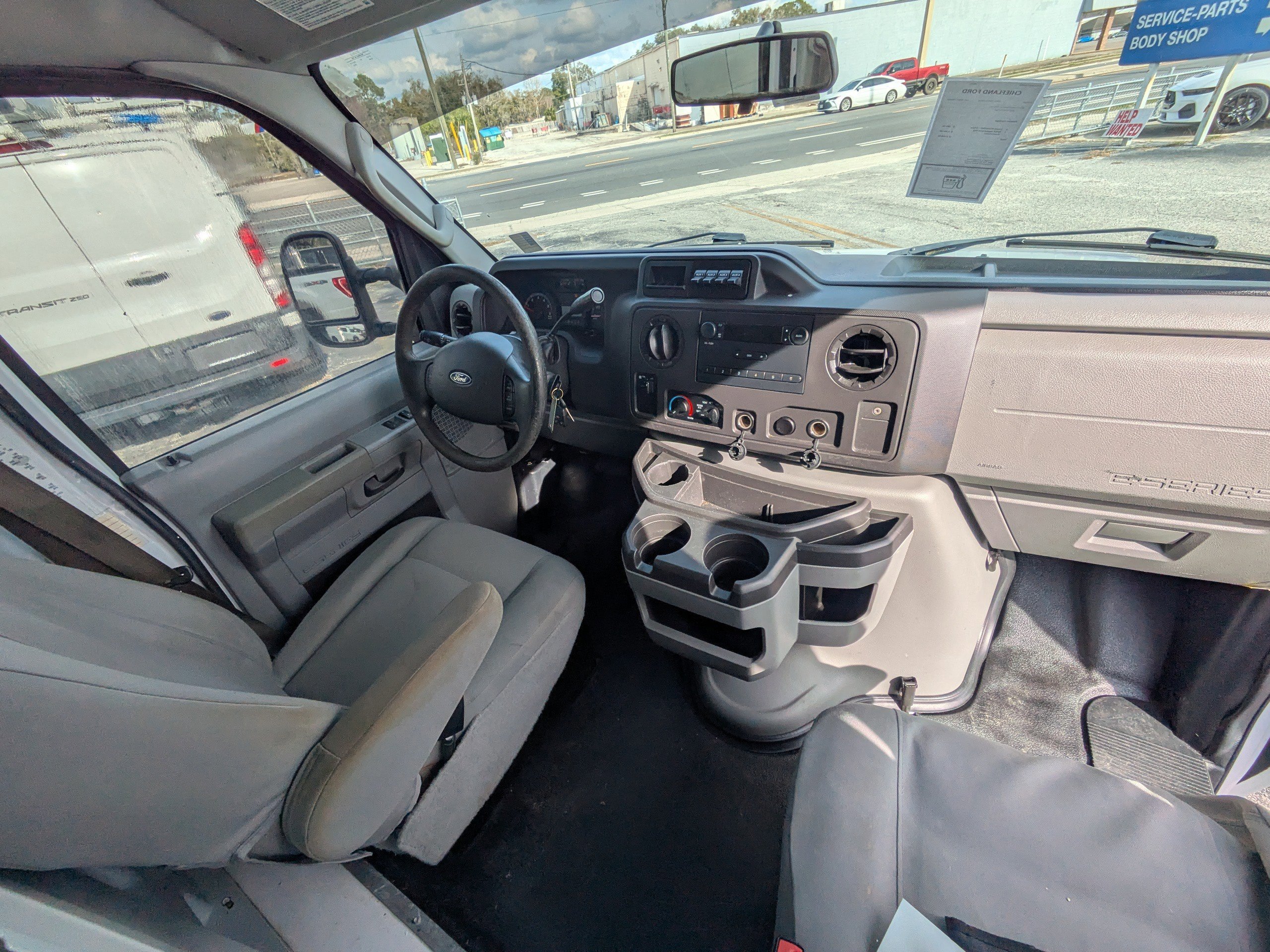 Certified 2017 Ford E-350 and Econoline 350 Super Duty w/ Power Windows & Locks Group image 12