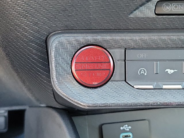 Certified 2026 Ford Mustang Coupe RWD image 25