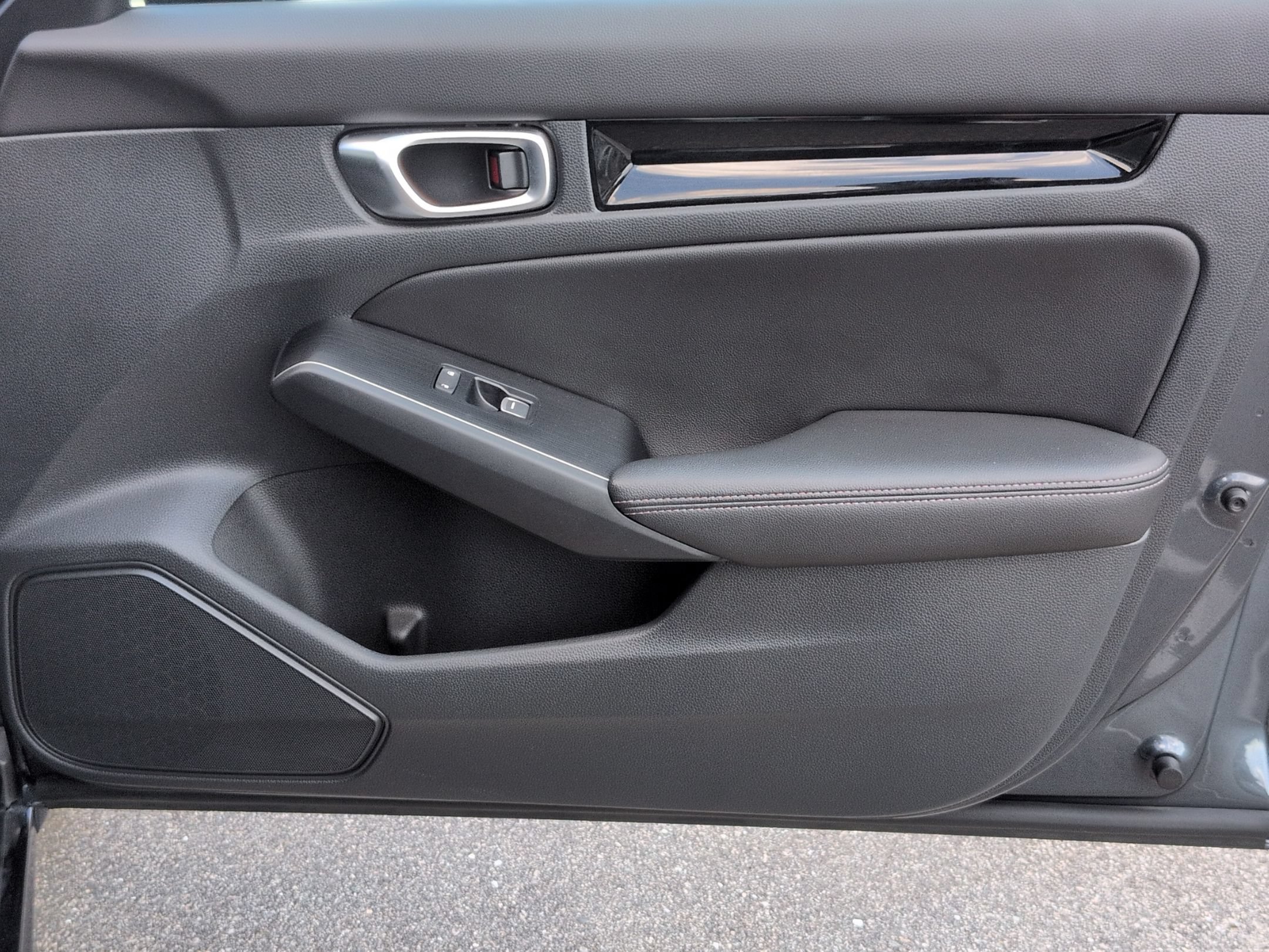 Used 2024 Honda Civic Touring image 35