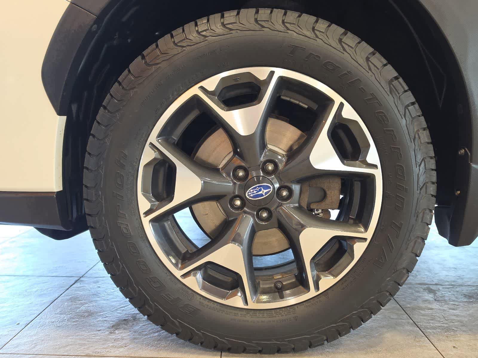 Used 2019 Subaru Crosstrek 2.0i Premium w/ Moonroof Package AWD/4WD image 13