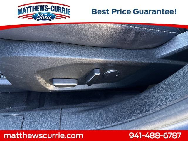 Certified 2018 Ford Fusion SE w/ Equipment Group 601A image 10