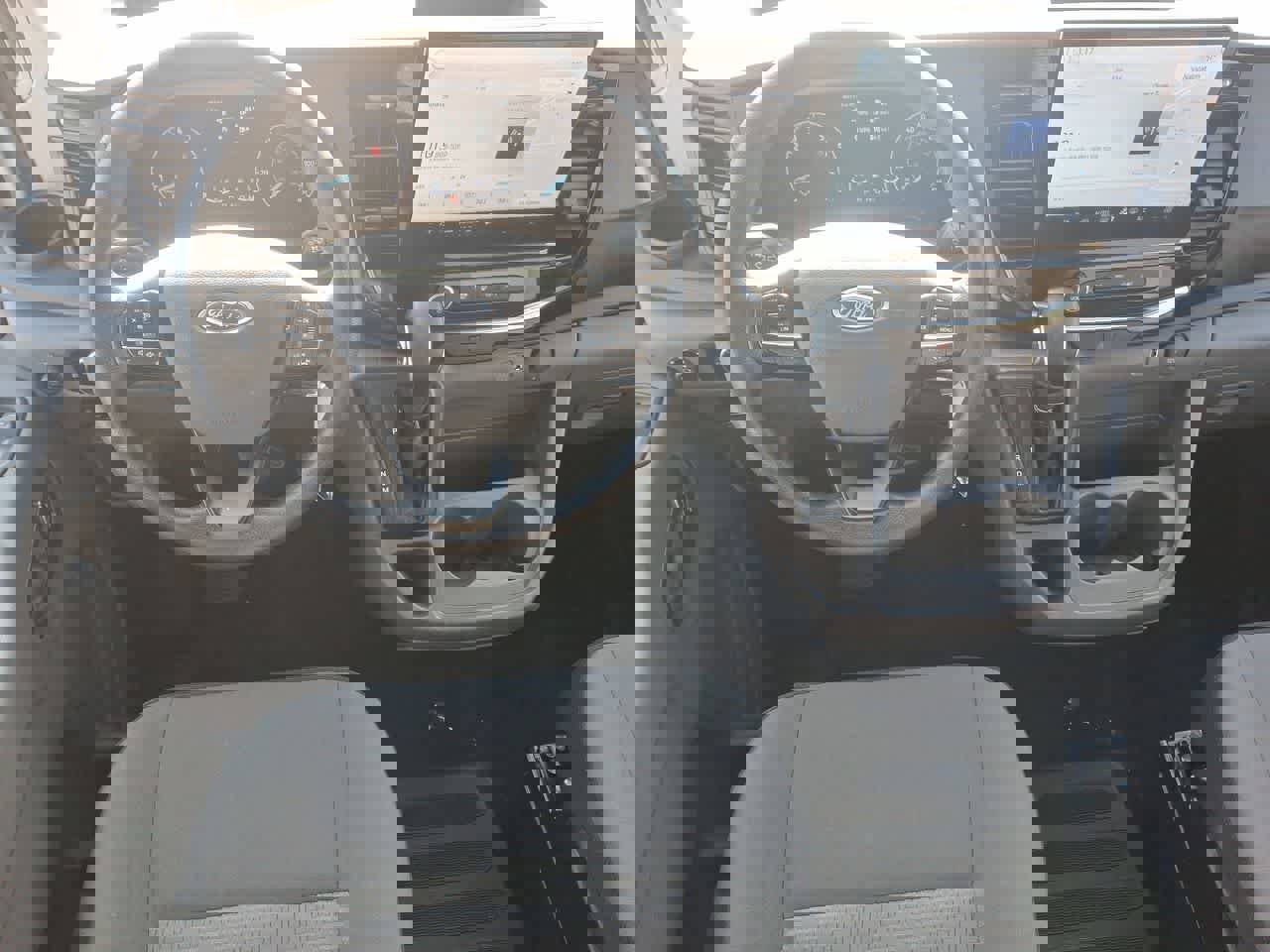 Certified 2024 Ford Transit 350 XLT image 27