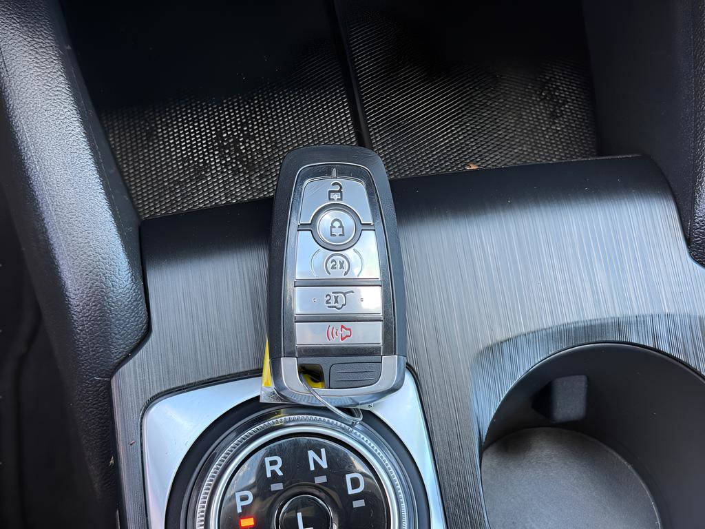 Certified 2024 Ford Escape Active AWD/4WD image 11
