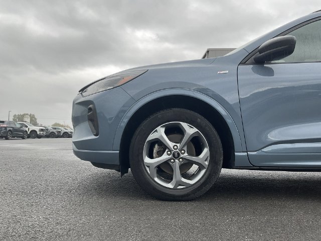 Certified 2024 Ford Escape ST-Line w/ Tech Pack #1 AWD/4WD image 11