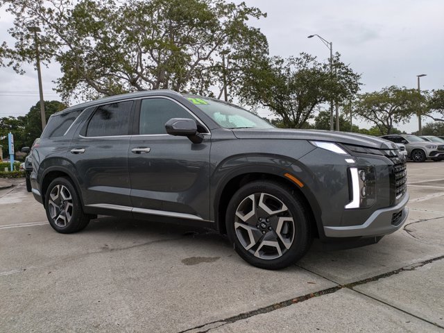Used 2024 Hyundai Palisade Limited image 7