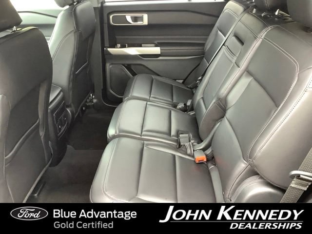 Certified 2023 Ford Explorer XLT w/ Equipment Group 202A AWD/4WD image 27