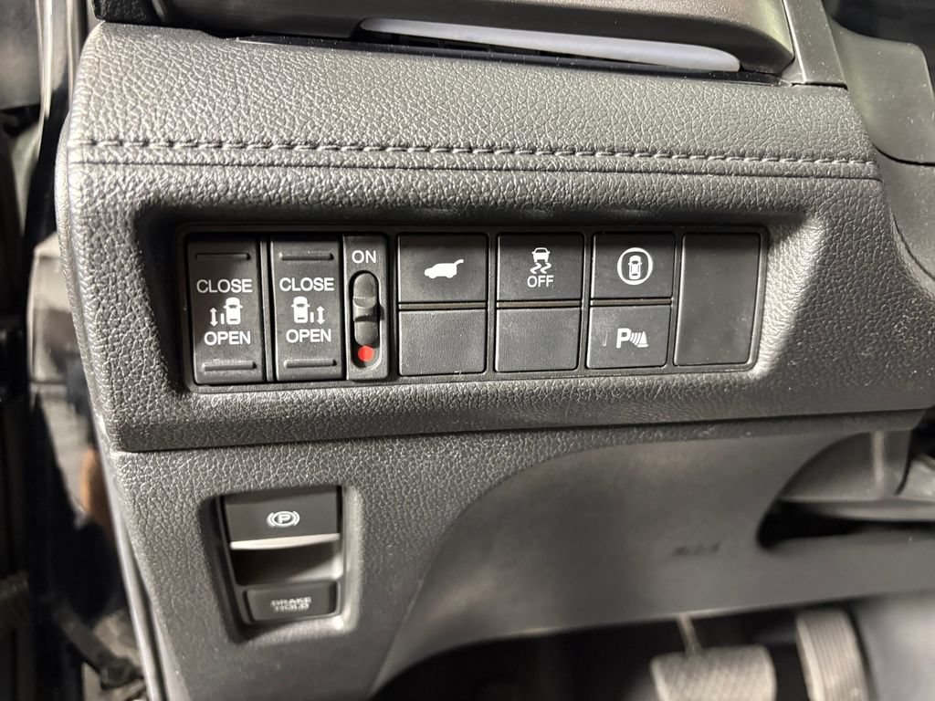 Used 2022 Honda Odyssey Touring image 14
