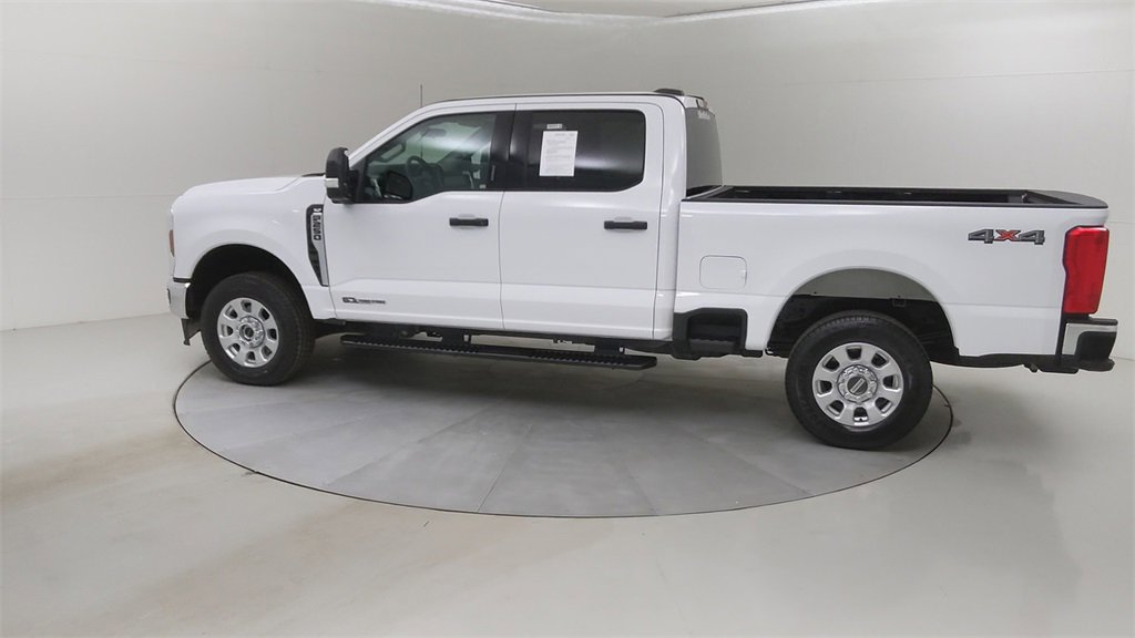 Certified 2024 Ford F250 XLT image 17