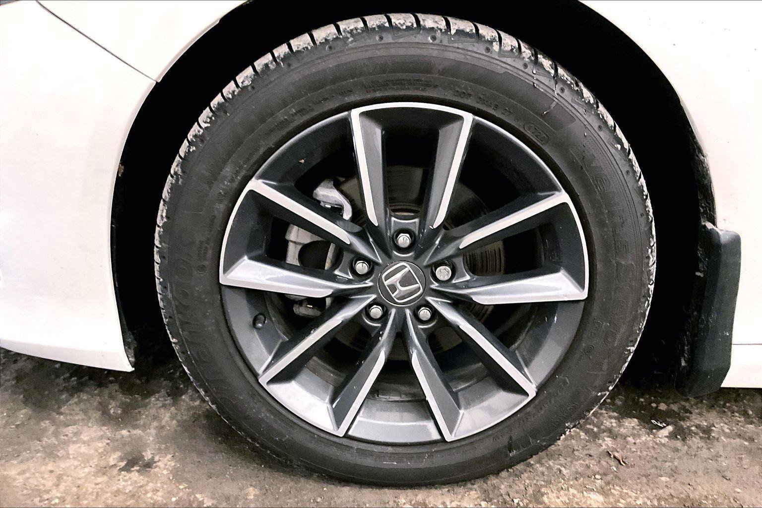 Used 2022 Honda Accord EX-L image 10