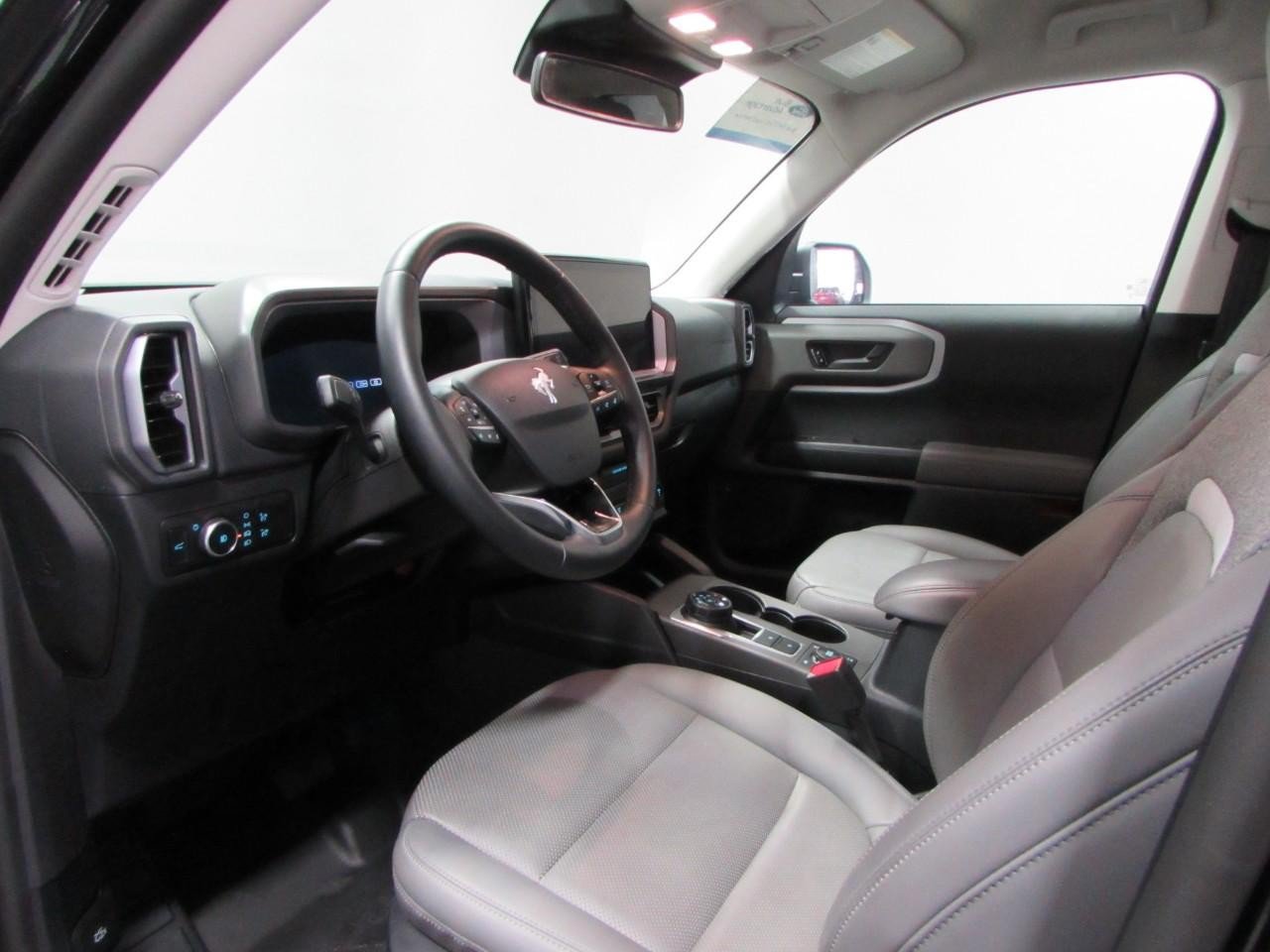 Certified 2025 Ford Bronco Sport Badlands AWD/4WD image 13