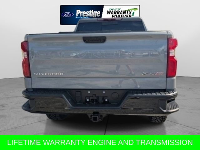 Used 2025 Chevrolet Silverado 1500 ZR2 AWD/4WD image 6