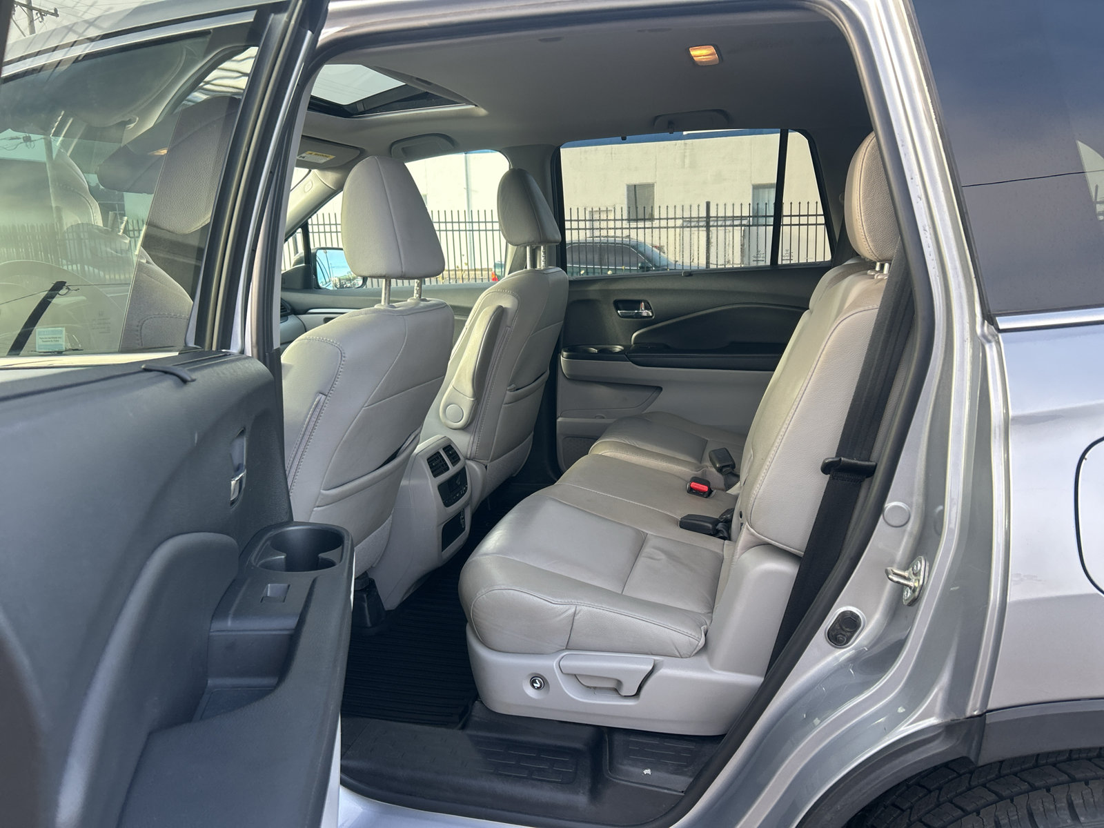 Used 2020 Honda Pilot EX-L image 33