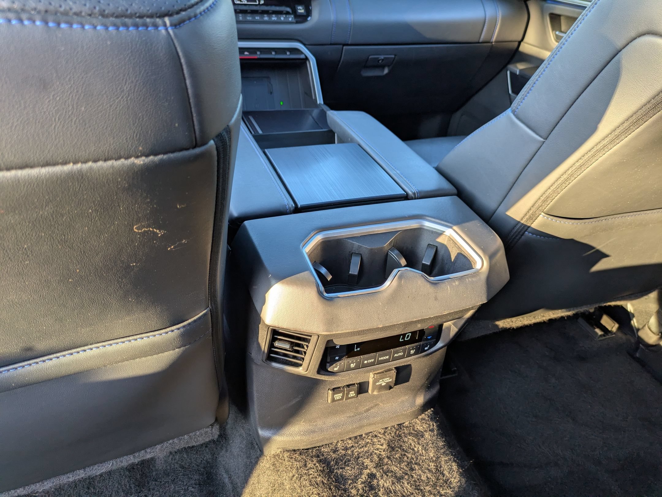 Used 2024 Toyota Sequoia Platinum RWD image 32