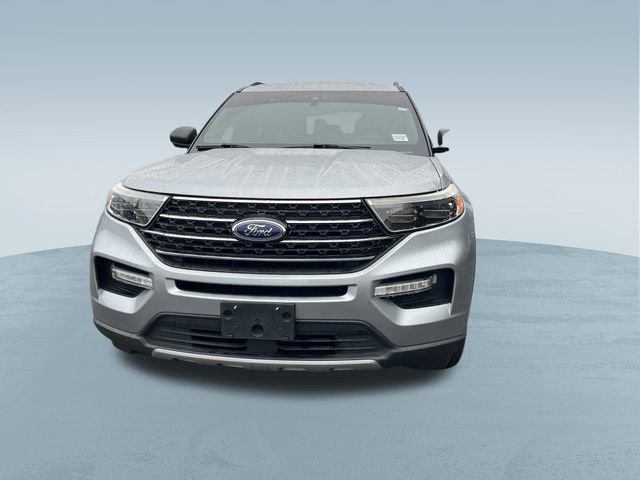 Certified 2020 Ford Explorer XLT w/ Equipment Group 202A RWD image 10