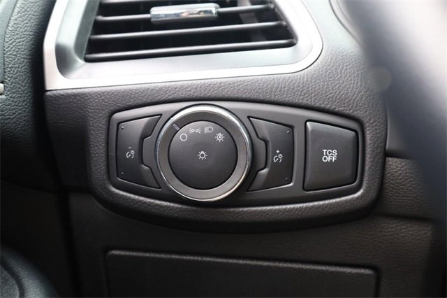 Certified 2024 Ford Edge SEL image 17