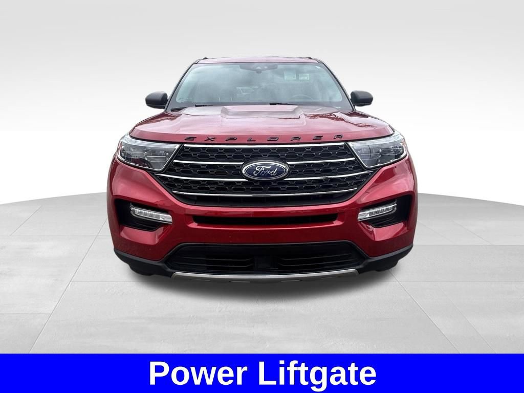 Certified 2022 Ford Explorer XLT w/ Equipment Group 202A image 8