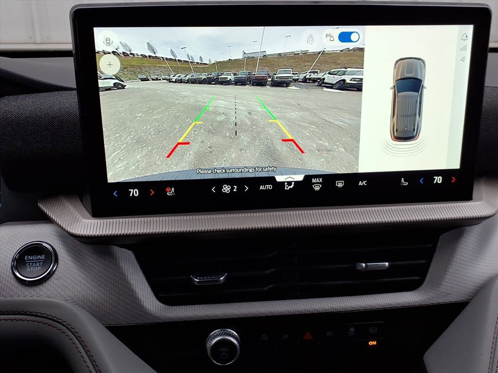 Certified 2025 Ford Explorer Active w/ Active Comfort Package image 15